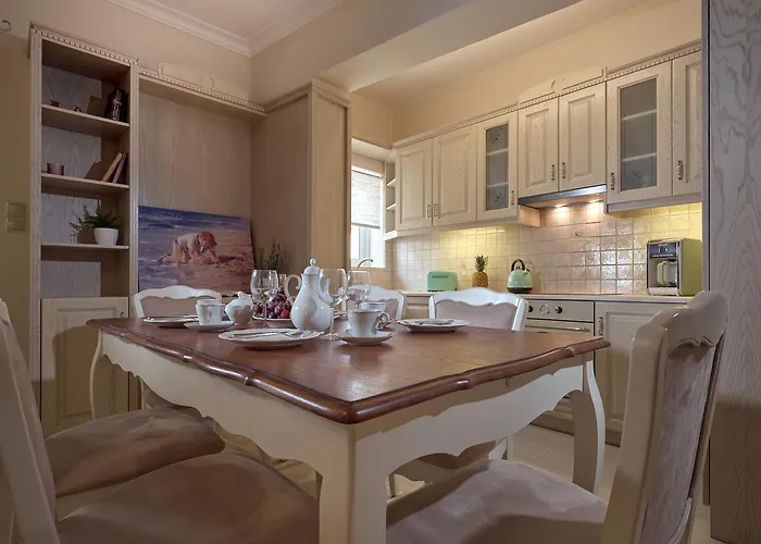 Giovanna's Lux Apartment, By Zantewize